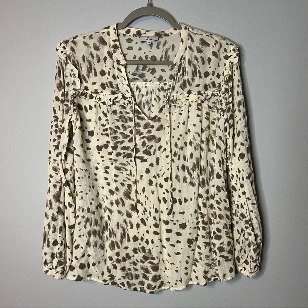 Women’s Rails cream patterned long sleeve blouse size XS